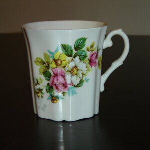 Royal Grafton pink white yellow flower mug mint condition